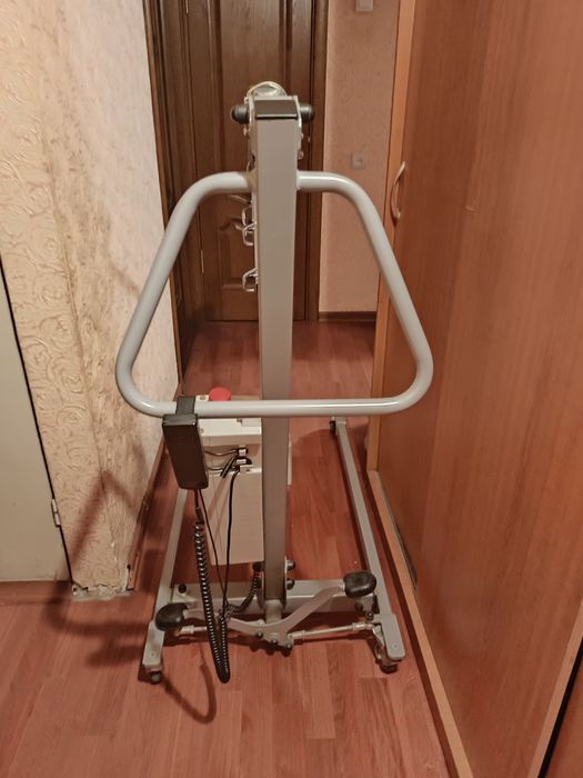 Переноска  лежачего  больного