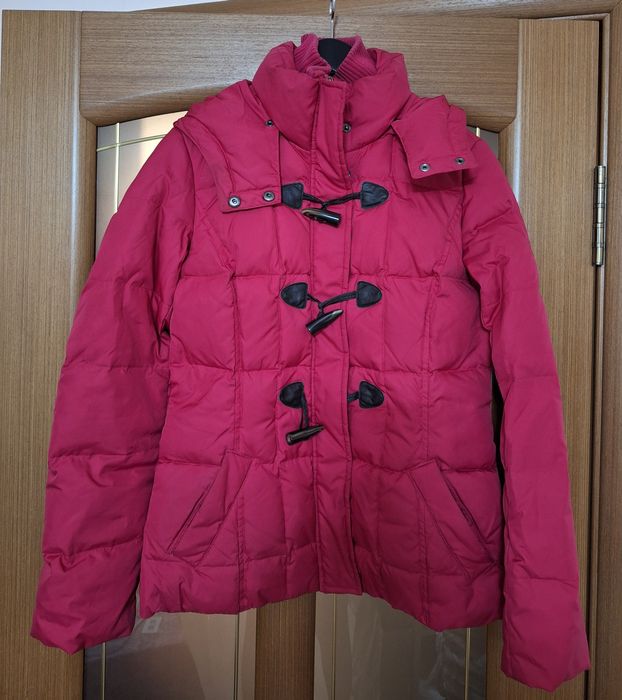 Продам пуховик Esprit