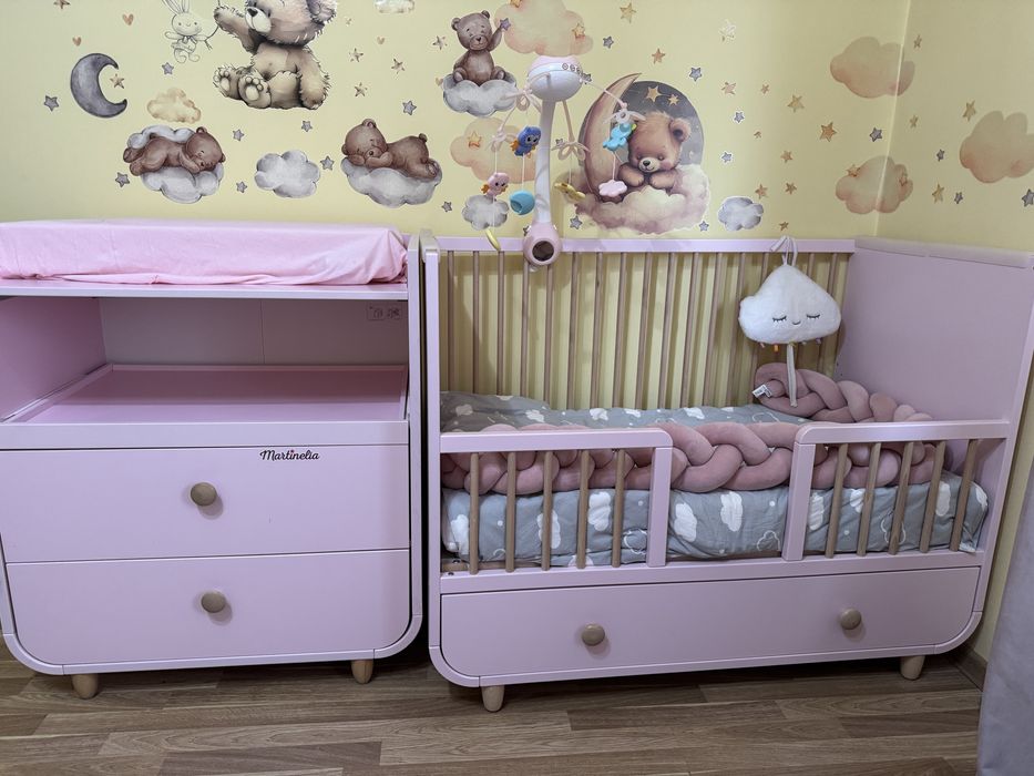 Masa de infasat + patut IKEA MYLLRA+ saltea+ toper saltea impermeabil