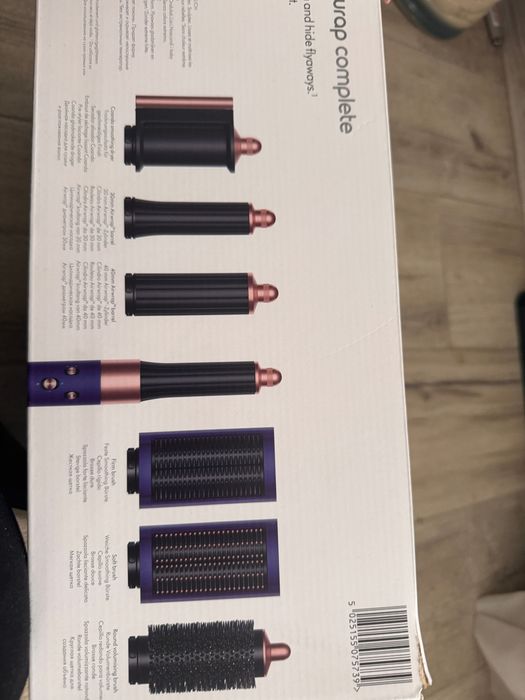 Dyson airwrap complete 2025