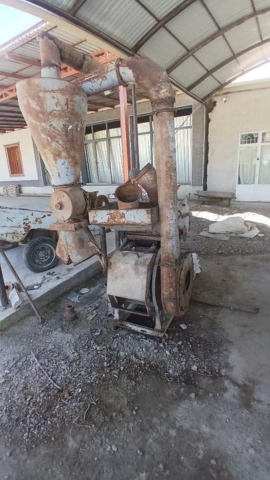Universal drabilka Romitan