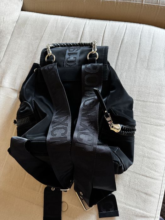 Чанти Armani e Steve Madden