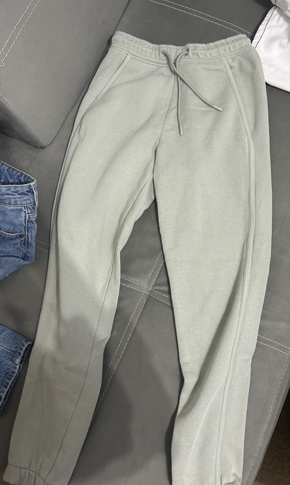 Дамски анцуг guess