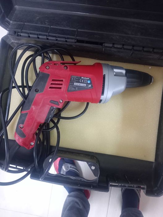 Електрически винтоверт/ лазер за прав ъгъл