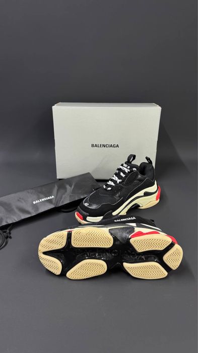 Adidasi Balenciaga Triple S  Fullbox Premium Unisex 36-45