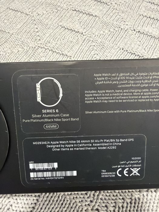 Продам часы Apple 6 серия 44 ми