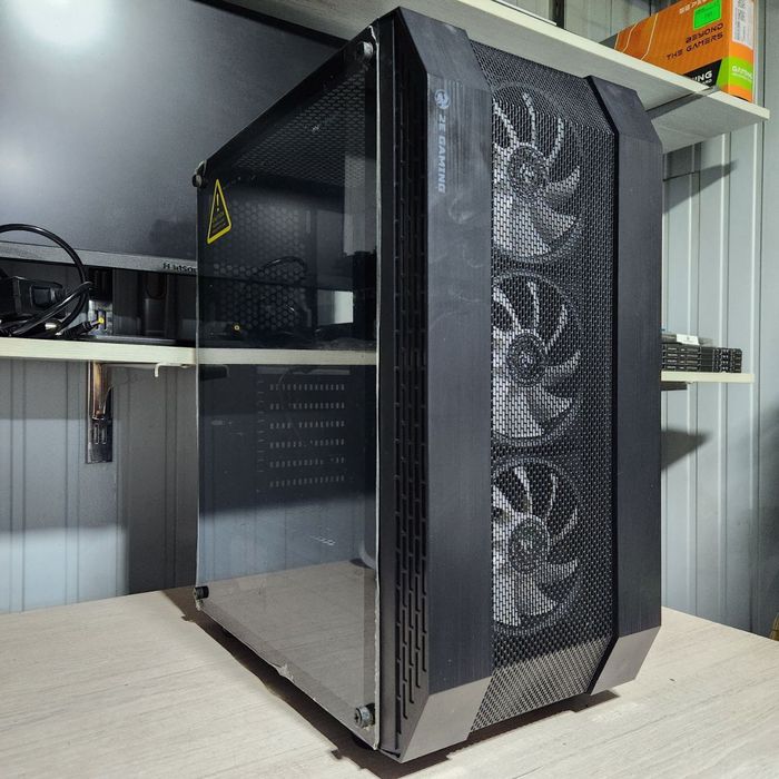 П стой Кейс 2E GAMING