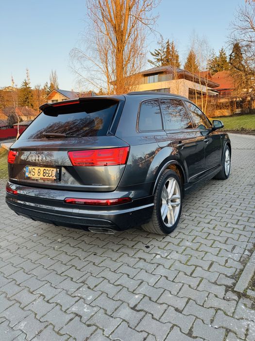 Audi Q7 2017 S line