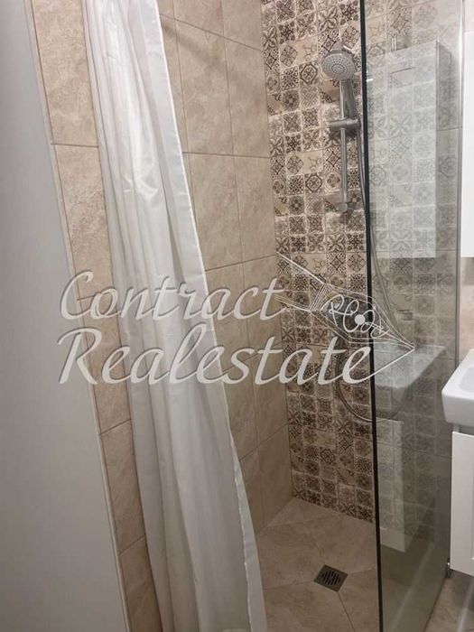 Тристаен Обзаведен Погребите ! Паркомясто в цената !