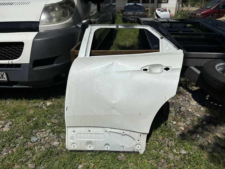 Врата Пежо 3008/Peugeut 3008   2броя