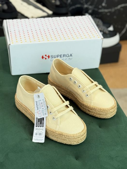 Дамски обувки тип еспадрила Superga