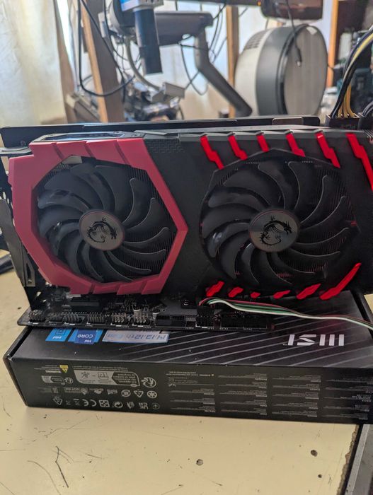 Placa video gaming RX 580 cu 8GB MSI Gaming X