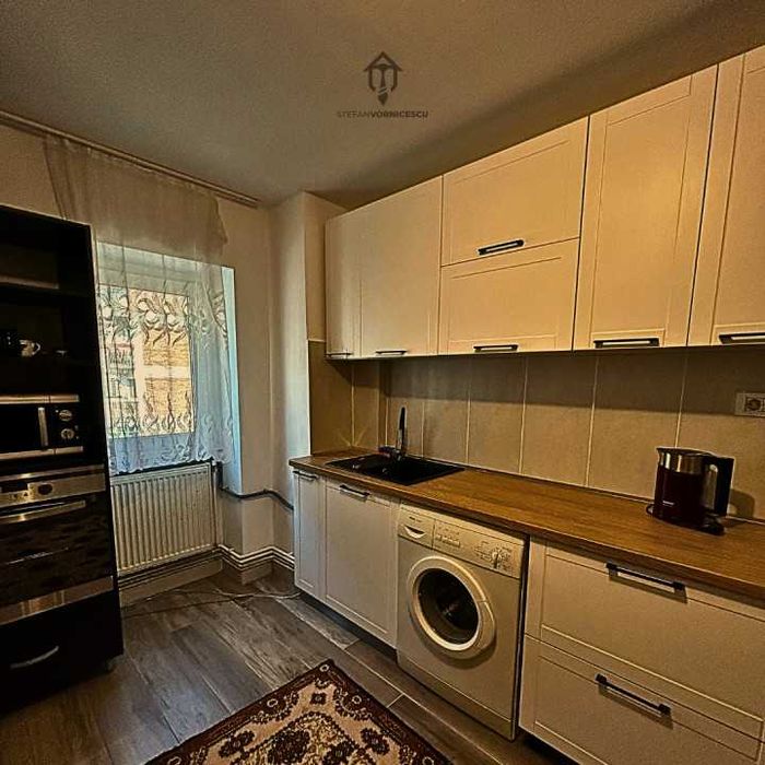 Apartament spatios cu 3 Camere | Pacurari