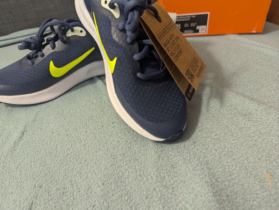 De vânzare adidași Nike Revolutin 7