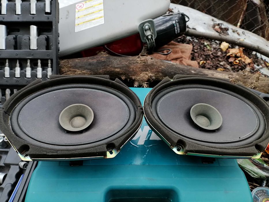 Колони от Мазда 3