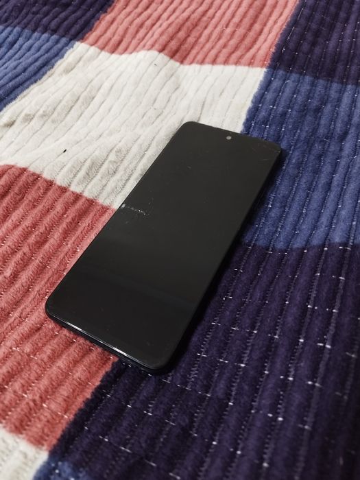 Tecno Pova 3 на 128 гб