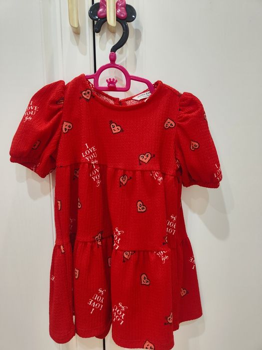 Продам праздничные платья