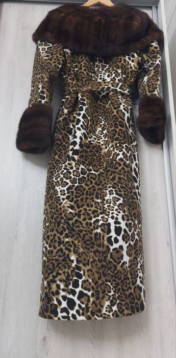 Шуба соболь норка с капюшоном  леопард