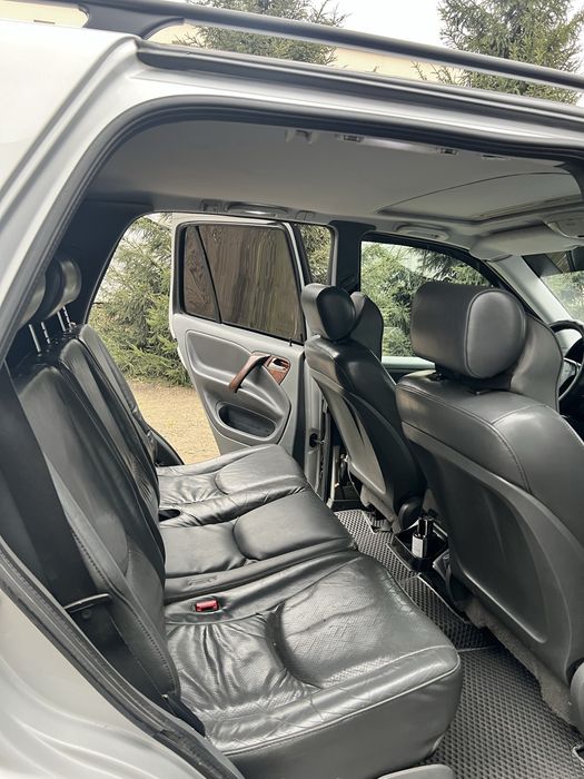 Mercedes benz ml 320 w163