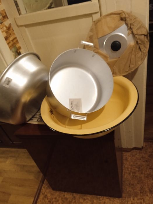 Кастрюля алюминиевая