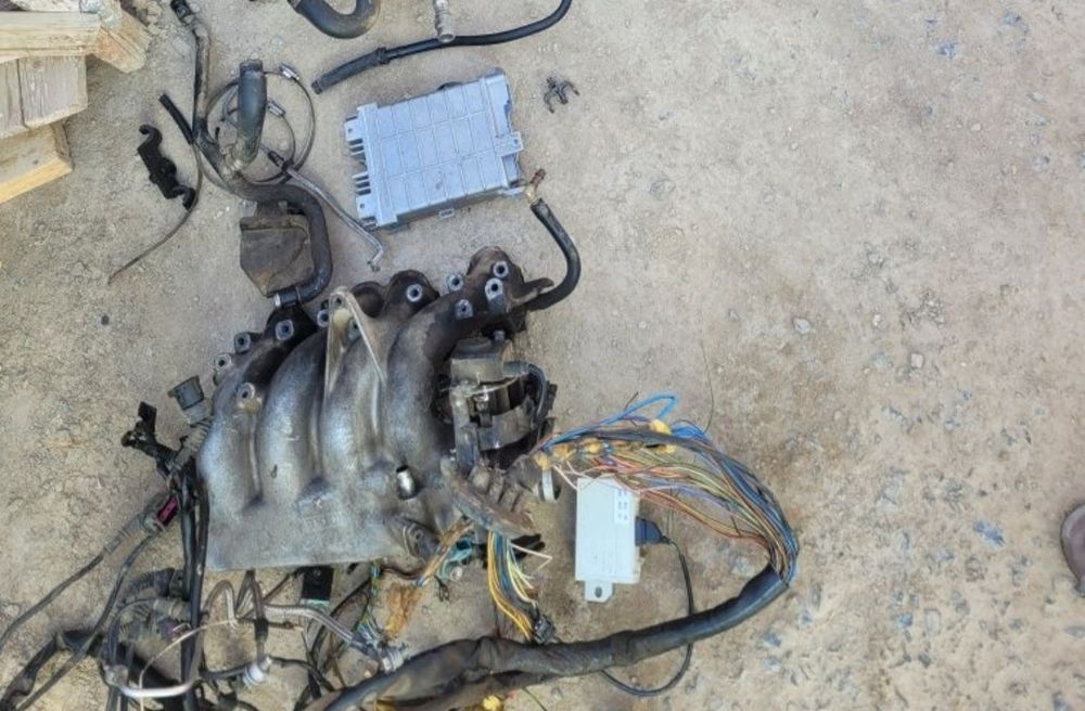 Запчасть ауди 100