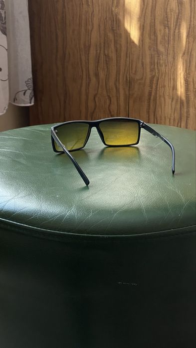 Солнцезащитные очки