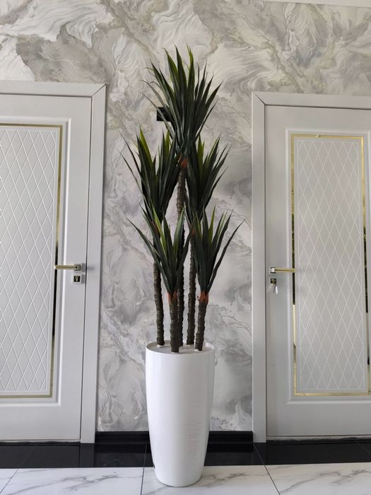 Искусственный цветы