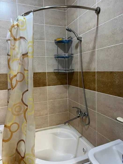 Аренда Готовый кв Художников 2/3/9 Метро Бий Буюк Ипак Йули