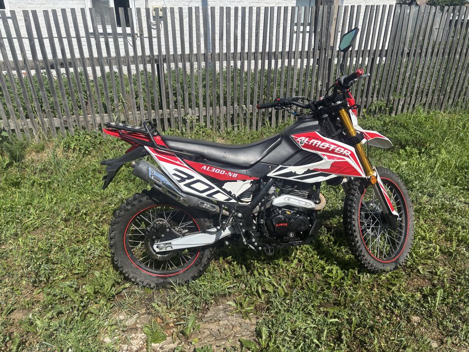 Продам мотоцикл Almotor 300