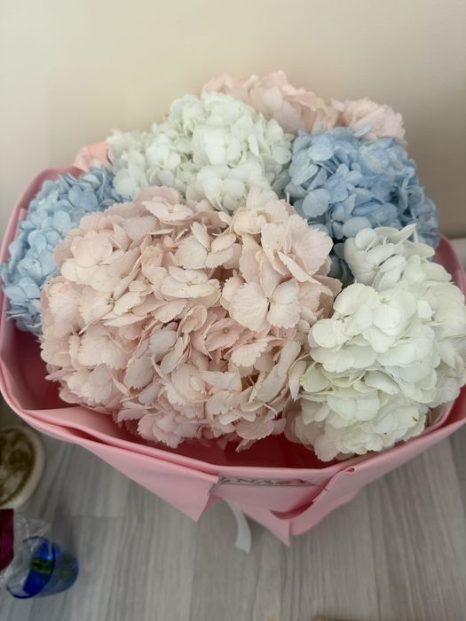 продаеться красивый (б/у) букет