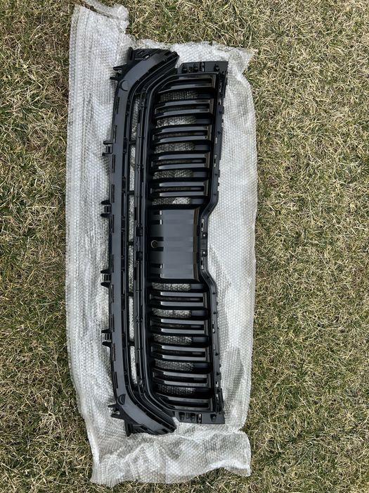Решетка радиатора Skoda Kodiaq