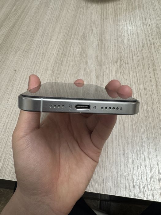 Айфон 15 про макс 256гб 88 емкость