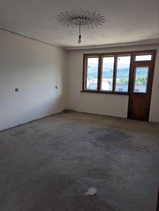 Продава се Тристаен апартамент в Берковица - 96 кв.м за 532 €/кв.м - Снимка #17