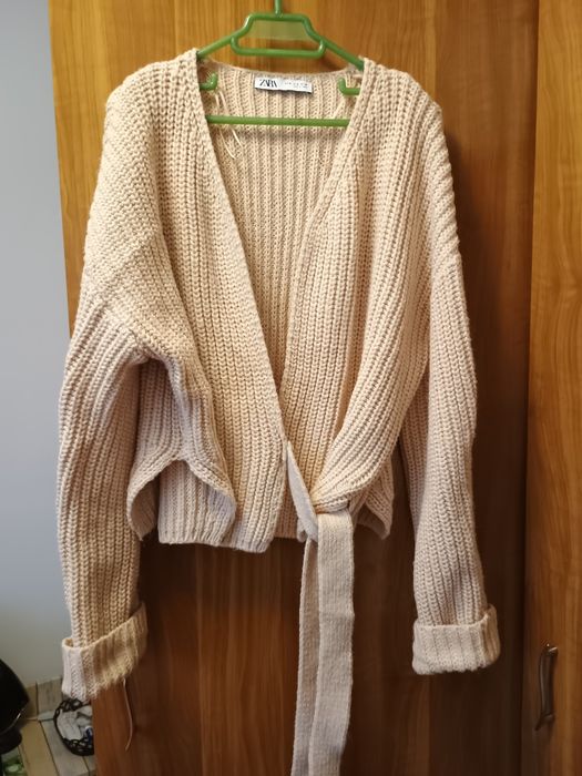 Cardigan Zara, modern
