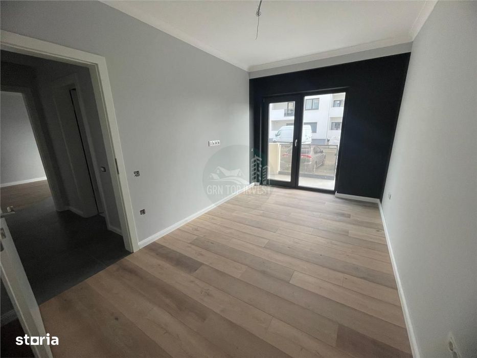 Apartament etajul 1 cu 2 camere cu balcon si parcare pe Doamna Stanca