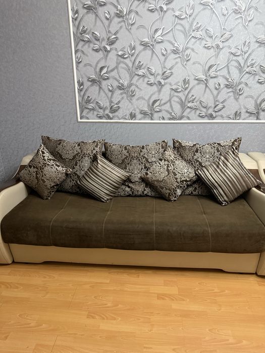 Диван 3+2+1 срочно 60000