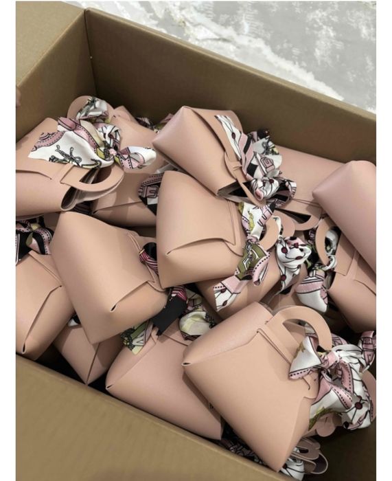 бонбоньерки тойбастар