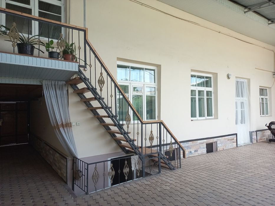 Продайтся участок 8 сотих