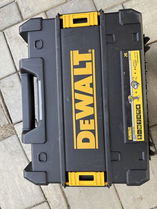 Vind filetanta dewalt DCD708 D2T-QW noua la cutie 2025
