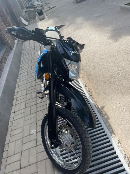 Продам яки 250 кубов