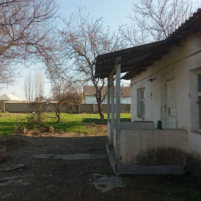 Срочно 40 соток Уй сотилади! ДОМ ПРОДАЁТСЯ  40 соток!