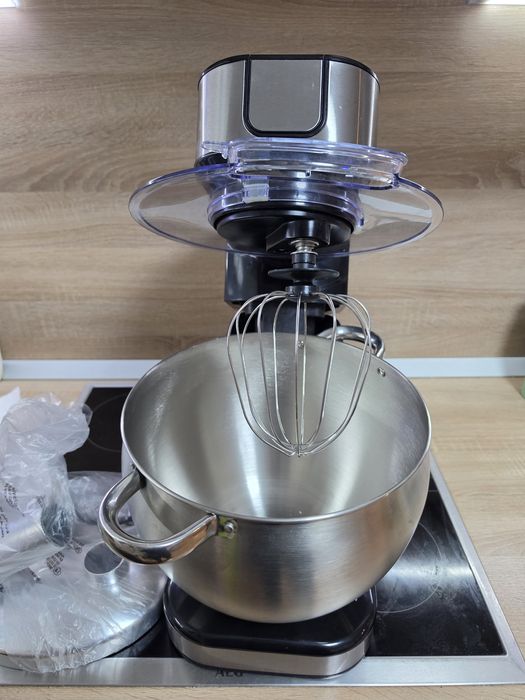 Кухненски робот Royalty line 2800W