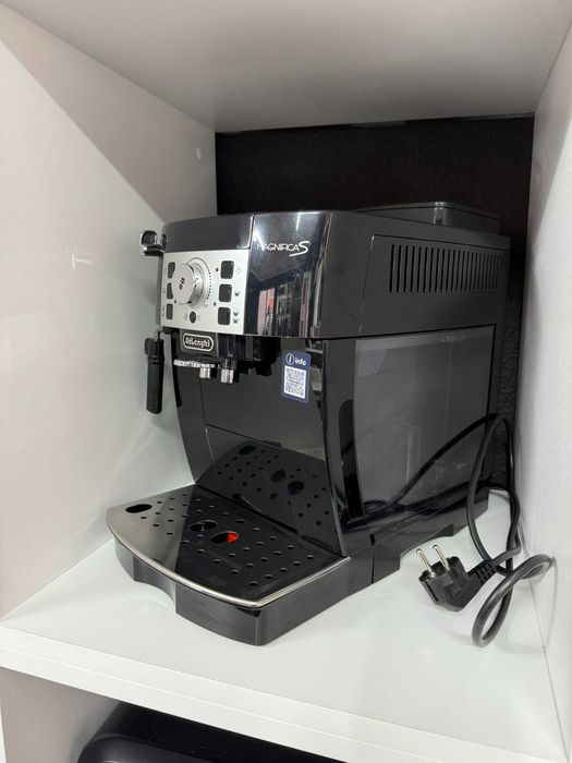 Espressor Delonghi Magnifica S GARANTIE 12 luni