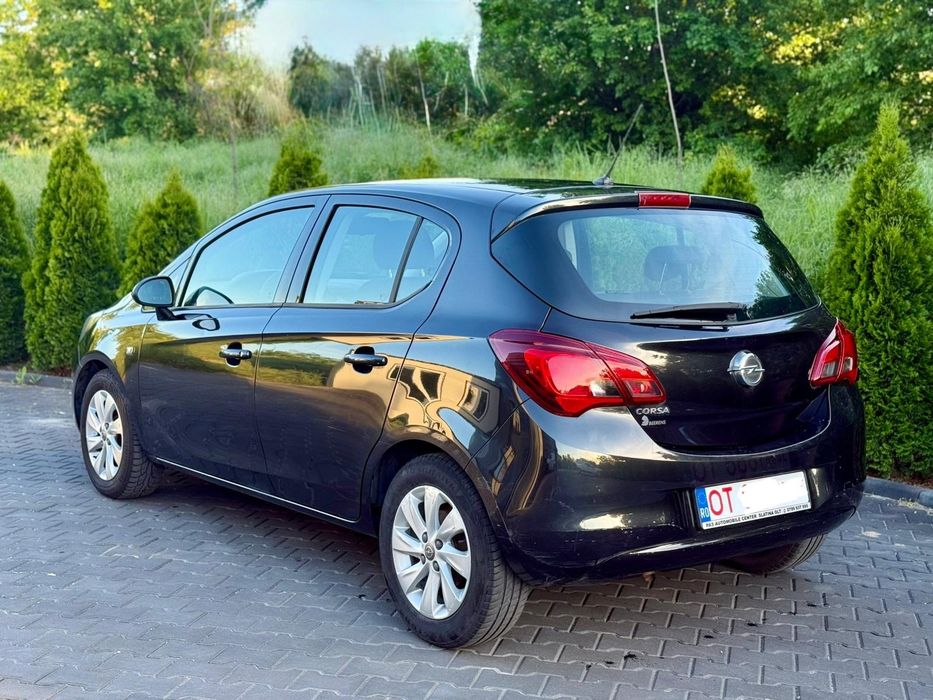 Corsa E model 2016 1.2 benzina 4 uși
Opel Corsa E 1.2