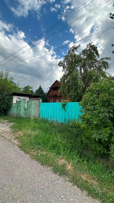 Продается уютный дом на 11 сотках