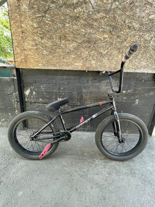 BMX COURAGE трюковой