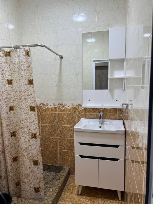 Продаю Офис. Яшнабадский р-он. Авиасозлар-1. Халк Банк Рынок Кадишева