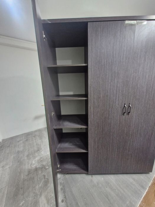 Продам шкаф в отличном состоянии