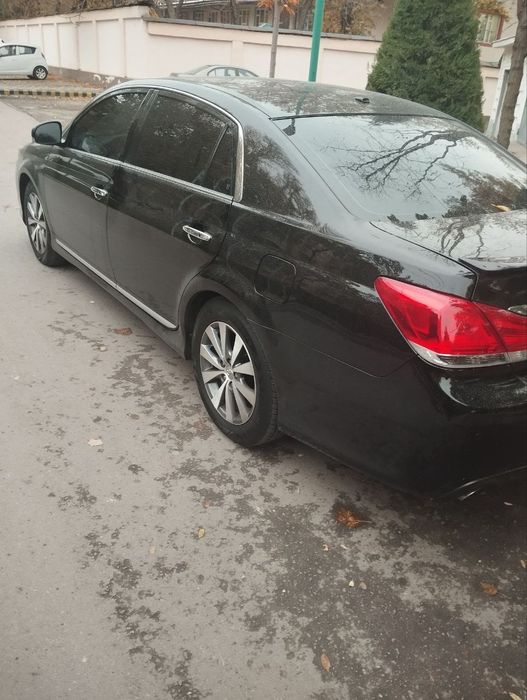 Продаю свою Toyota Avalon limited