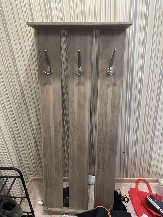 Вешалка в прихожую самовывоз